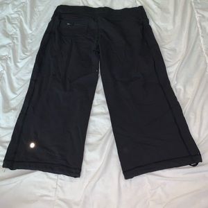Lululemon yoga pants